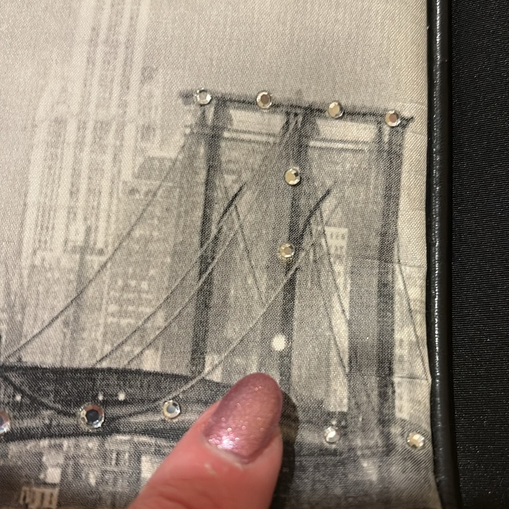 Vintage Black and White Cityscape Tote Bag - Picture 14 of 14